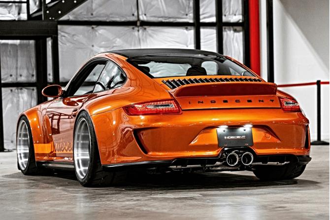 Indecent Porsche 911 997